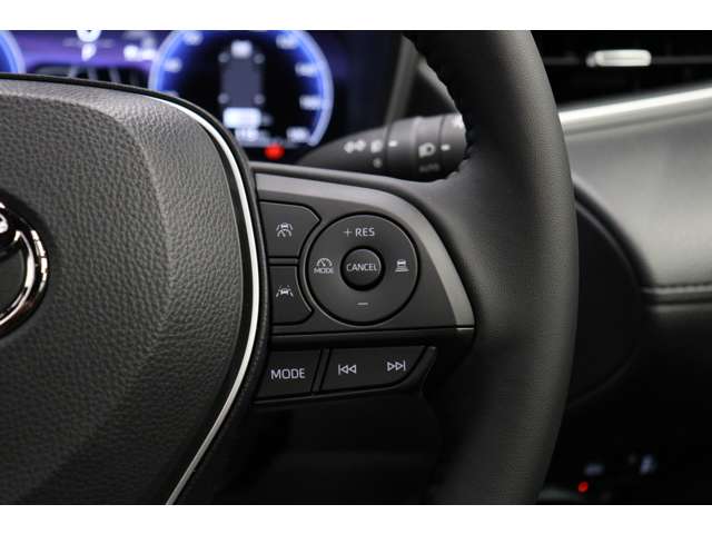 トヨタ カローラクロス　ハイブリッド １．８ ハイブリッド Ｚ R7年 (東海) 99