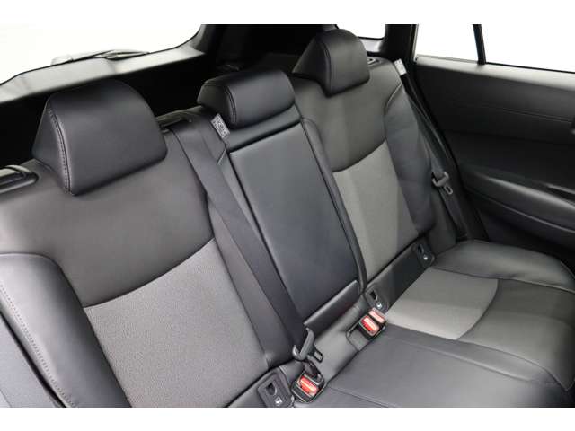 トヨタ カローラクロス　ハイブリッド １．８ ハイブリッド Ｚ R7年 (東海) 99