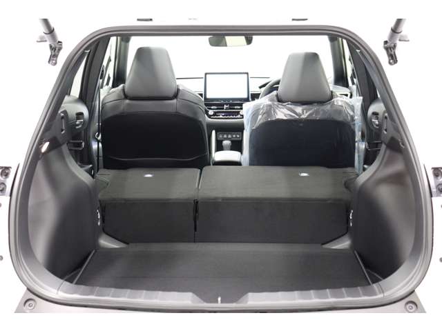 トヨタ カローラクロス　ハイブリッド １．８ ハイブリッド Ｚ R7年 (東海) 99