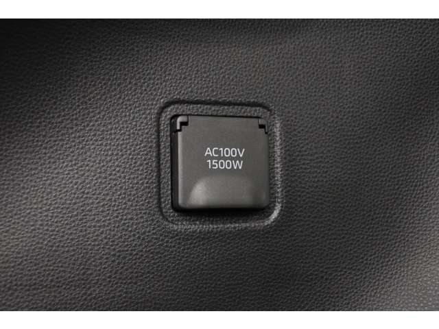 トヨタ カローラクロス　ハイブリッド １．８ ハイブリッド Ｚ R7年 (東海) 99