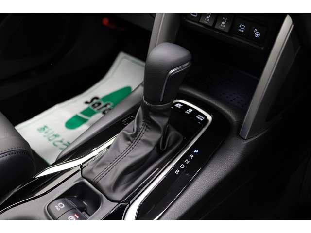 トヨタ カローラクロス　ハイブリッド １．８ ハイブリッド Ｚ R7年 (東海) 99