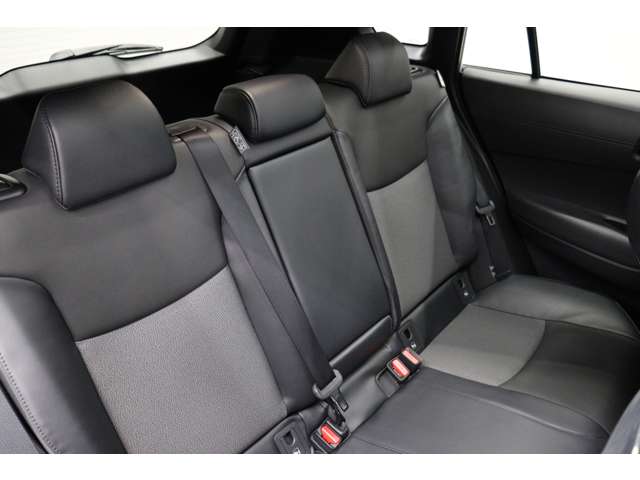 トヨタ カローラクロス　ハイブリッド １．８ ハイブリッド Ｚ R7年 (東海) 99