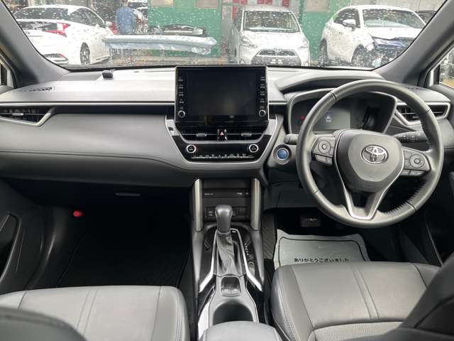 トヨタ カローラクロス　ハイブリッド １．８ ハイブリッド Ｚ Ｅ－ＦＯＵＲ ４ＷＤ R4年 (東海) 99