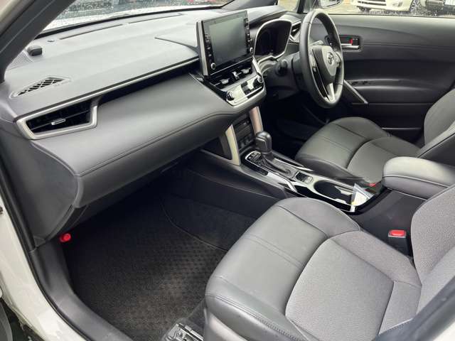 トヨタ カローラクロス　ハイブリッド １．８ ハイブリッド Ｚ Ｅ－ＦＯＵＲ ４ＷＤ R4年 (東海) 99