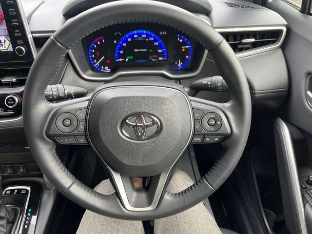 トヨタ カローラクロス　ハイブリッド １．８ ハイブリッド Ｚ Ｅ－ＦＯＵＲ ４ＷＤ R4年 (東海) 99