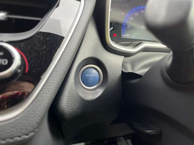 トヨタ カローラクロス　ハイブリッド １．８ ハイブリッド Ｚ Ｅ－ＦＯＵＲ ４ＷＤ R4年 (東海) 99