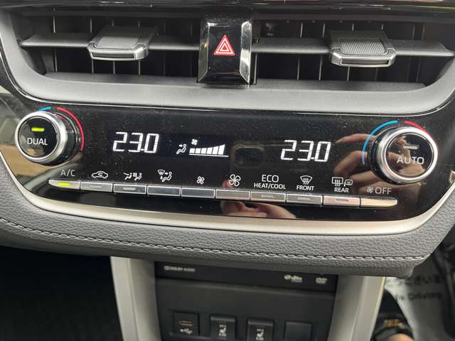 トヨタ カローラクロス　ハイブリッド １．８ ハイブリッド Ｚ Ｅ－ＦＯＵＲ ４ＷＤ R4年 (東海) 99