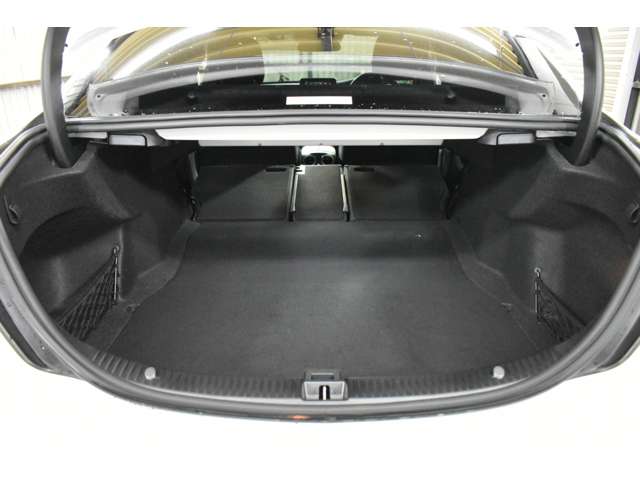 メルセデスベンツ Ｃクラス Ｃ２２０ Ｄ ローレウス エディション ディーゼルターボ H30年 (関東) 99