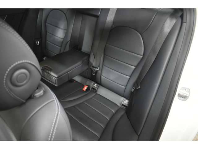 メルセデスベンツ Ｃクラス Ｃ２２０ Ｄ ローレウス エディション ディーゼルターボ H30年 (関東) 99