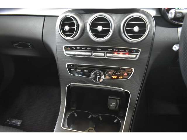 メルセデスベンツ Ｃクラス Ｃ２２０ Ｄ ローレウス エディション ディーゼルターボ H30年 (関東) 99