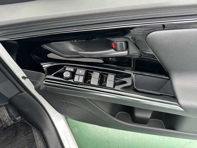 トヨタ ｂＺ４Ｘ Ｚ ４ＷＤ R5年 (東海) 99