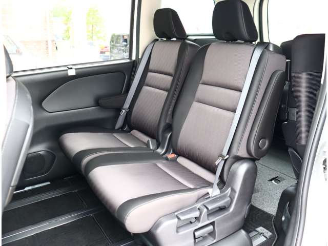 日産 セレナ １．２ Ｅ－ＰＯＷＥＲ ハイウェイスター Ｖ R3年 (関東) 99