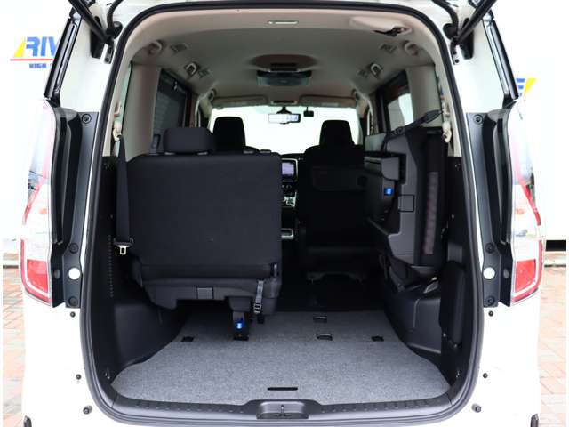 日産 セレナ １．２ Ｅ－ＰＯＷＥＲ ハイウェイスター Ｖ R3年 (関東) 99