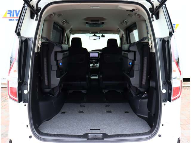 日産 セレナ １．２ Ｅ－ＰＯＷＥＲ ハイウェイスター Ｖ R3年 (関東) 99