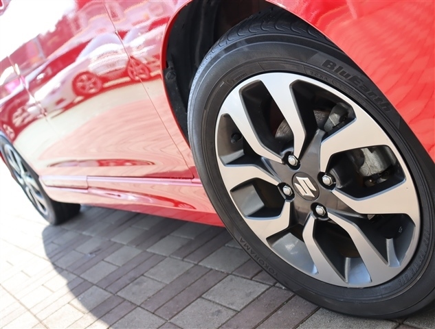 スズキ ソリオ １．２ バンディット ハイブリッド ＳＶ H28年 (関東) 99