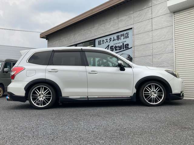 スバル フォレスター ２．０ＸＴ アイサイト ４ＷＤ H25年 (関東) 99