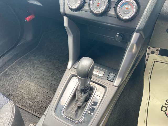 スバル フォレスター ２．０ＸＴ アイサイト ４ＷＤ H25年 (関東) 99