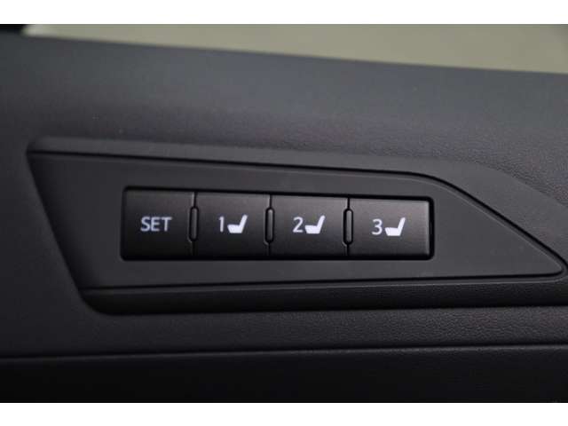 トヨタ アルファード ２．５ Ｓ Ｃパッケージ R4年 (東海) 99