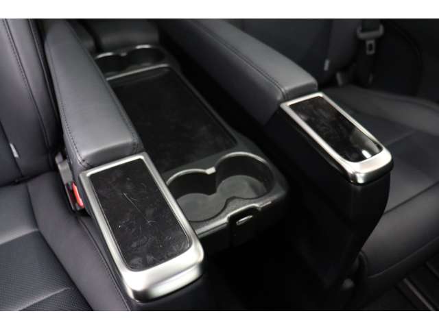 トヨタ アルファード ２．５ Ｓ Ｃパッケージ R4年 (東海) 99