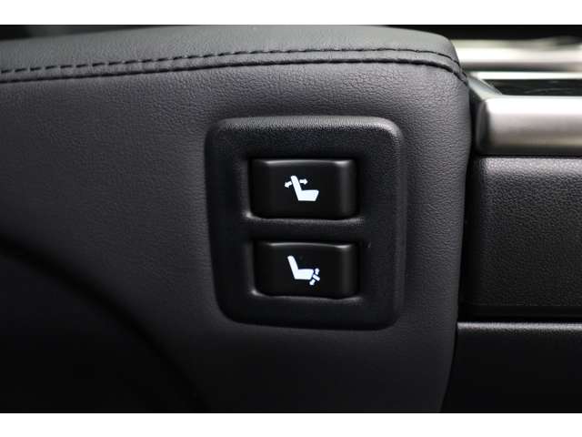 トヨタ アルファード ２．５ Ｓ Ｃパッケージ R4年 (東海) 99