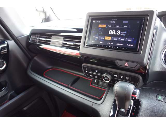 ホンダ Ｎ　ＢＯＸ カスタム ６６０ Ｌ ターボ R3年 () 99