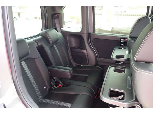 ホンダ Ｎ　ＢＯＸ カスタム ６６０ Ｌ ターボ R3年 () 99