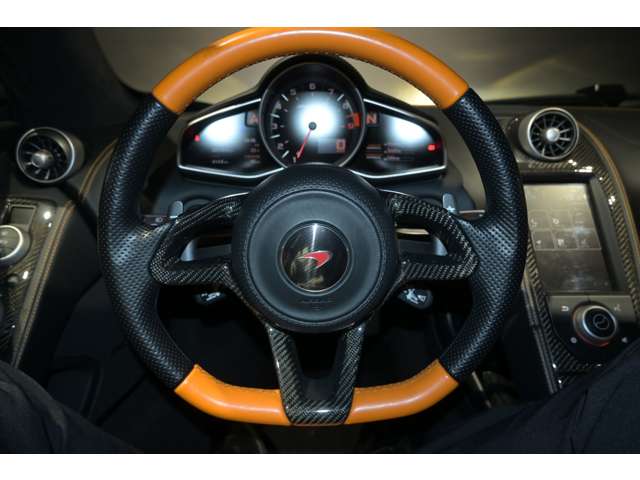 マクラーレン ＭＰ４−１２Ｃ スパイダー ３．８ H25年 (関東) 99