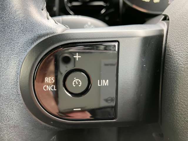 ミニ ミニ クーパーＳ ５ドア ＤＣＴ R4年 (近畿) 99