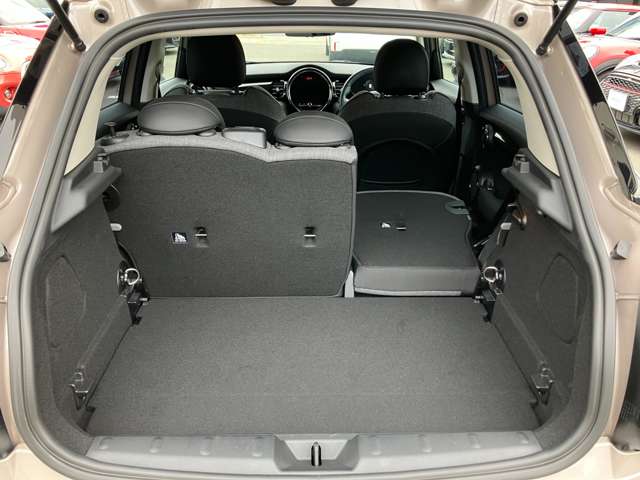 ミニ ミニ クーパーＳ ５ドア ＤＣＴ R4年 (近畿) 99