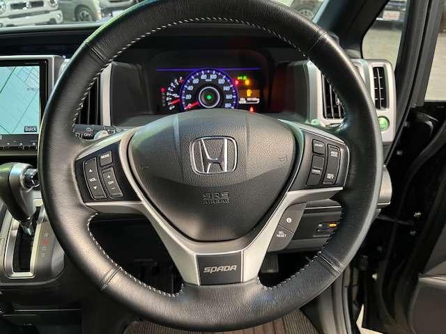 ホンダ ステップワゴン　スパーダ ２．０ スパーダ Ｚ クールスピリット ４ＷＤ H25年 (北海道) 99