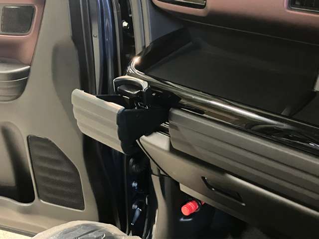 スズキ スペーシア　ギア ６６０ カスタム ハイブリッド ＸＳターボ ４ＷＤ R7年 (北海道) 99