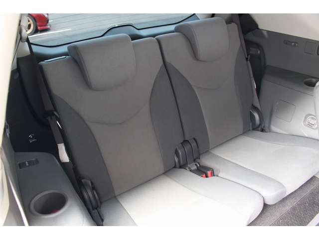 トヨタ プリウスΑ １．８ Ｓ ツーリングセレクション H25年 (関東) 99