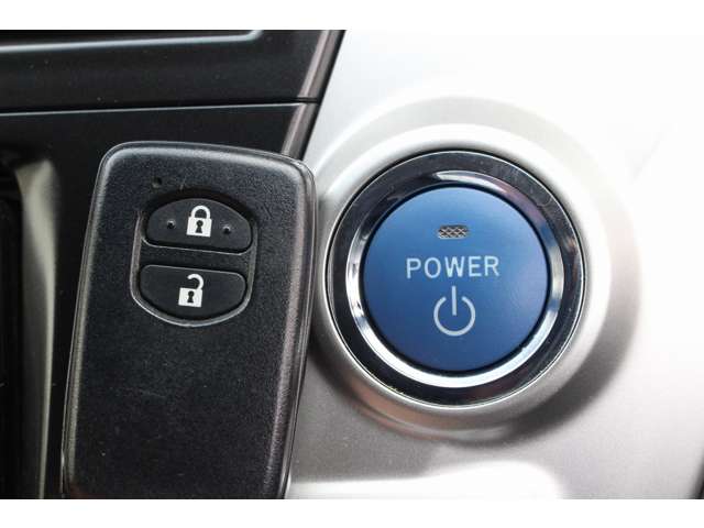 トヨタ プリウスΑ １．８ Ｓ ツーリングセレクション H25年 (関東) 99