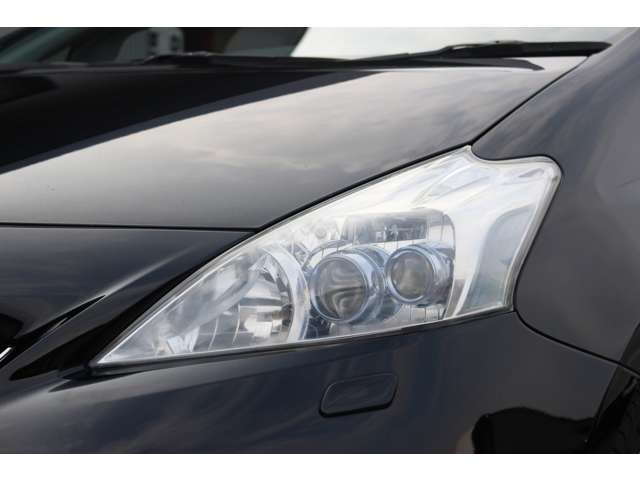 トヨタ プリウスΑ １．８ Ｓ ツーリングセレクション H25年 (関東) 99