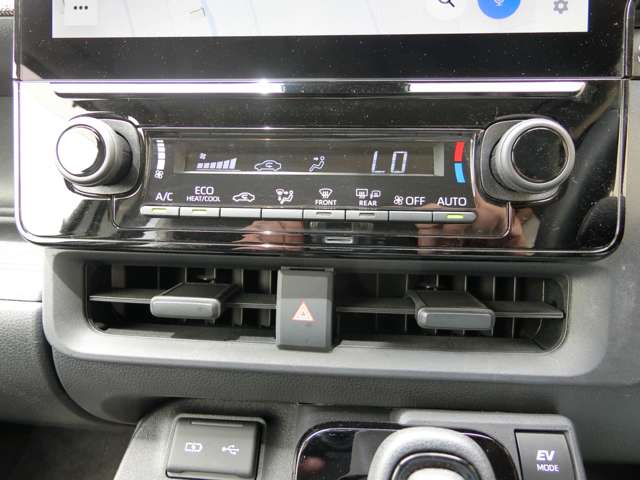 トヨタ シエンタ　ハイブリッド ハイブリッド １．５ Ｚ R5年 (中国) 99