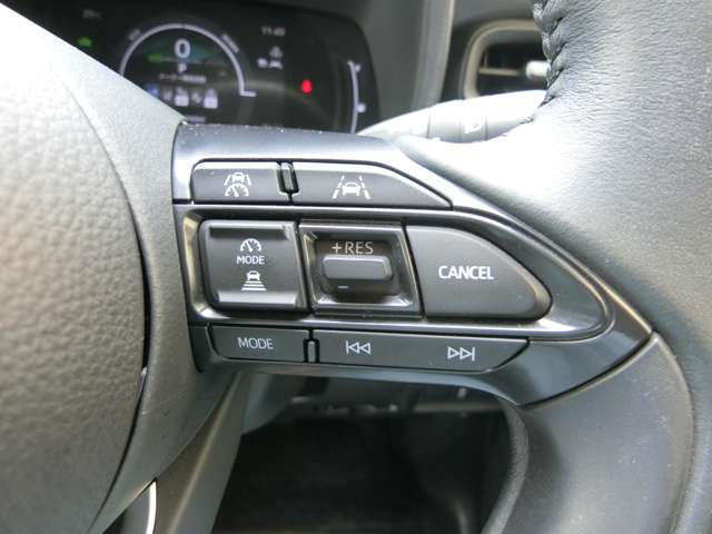 トヨタ シエンタ　ハイブリッド ハイブリッド １．５ Ｚ R5年 (中国) 99