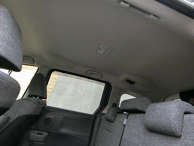 トヨタ シエンタ　ハイブリッド ハイブリッド １．５ Ｚ R5年 (中国) 99