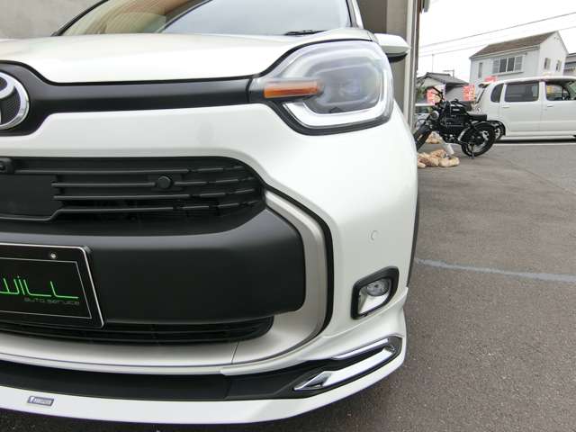 トヨタ シエンタ　ハイブリッド ハイブリッド １．５ Ｚ R5年 (中国) 99