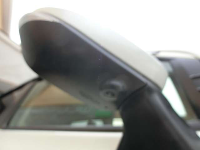 トヨタ シエンタ　ハイブリッド ハイブリッド １．５ Ｚ R5年 (中国) 99