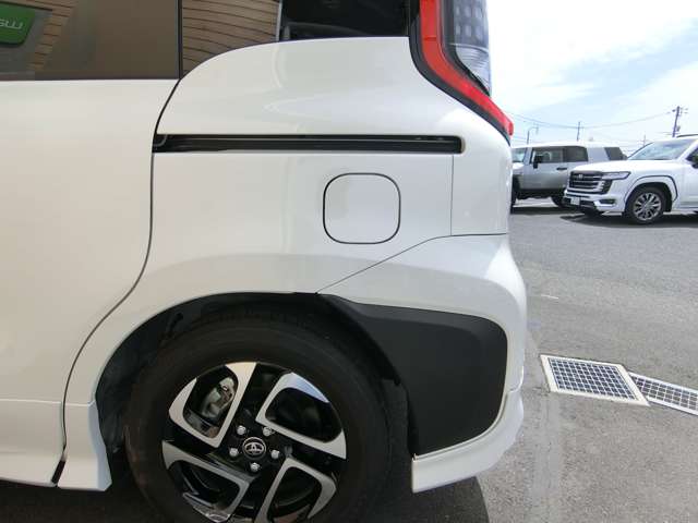 トヨタ シエンタ　ハイブリッド ハイブリッド １．５ Ｚ R5年 (中国) 99