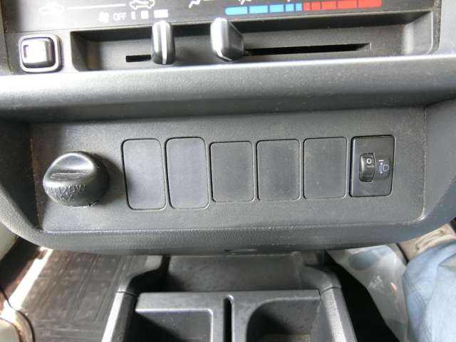 ダイハツ ハイゼットトラック ６６０ カラー鋼板簡易保冷車 ハイルーフ H27年 (中国) 99