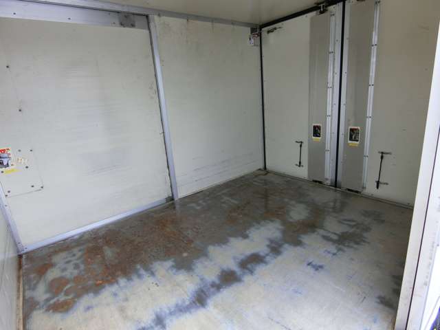 ダイハツ ハイゼットトラック ６６０ カラー鋼板簡易保冷車 ハイルーフ H27年 (中国) 99