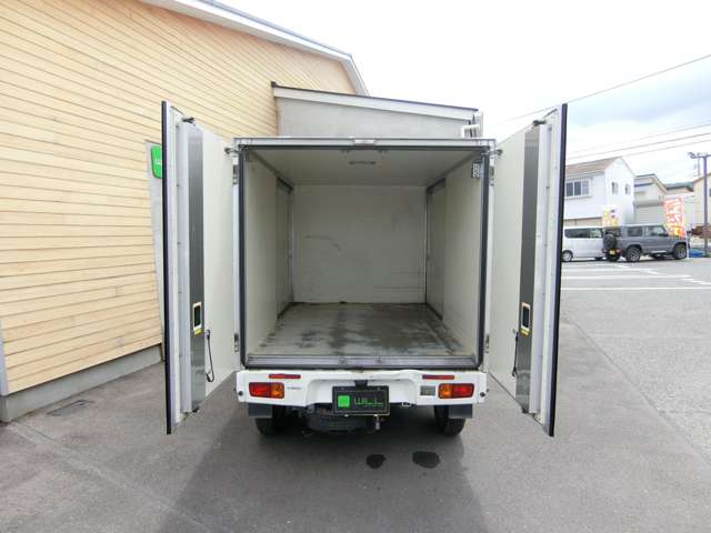 ダイハツ ハイゼットトラック ６６０ カラー鋼板簡易保冷車 ハイルーフ H27年 (中国) 99