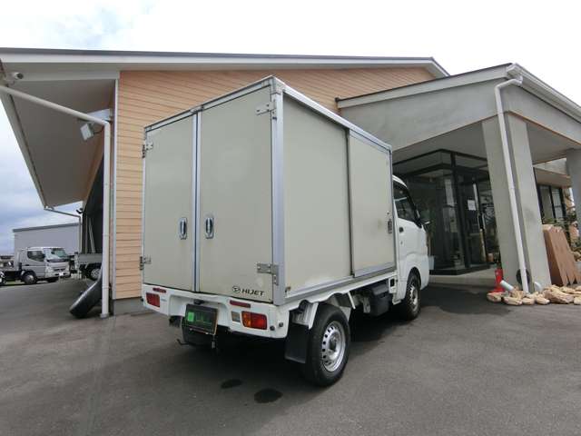 ダイハツ ハイゼットトラック ６６０ カラー鋼板簡易保冷車 ハイルーフ H27年 (中国) 99