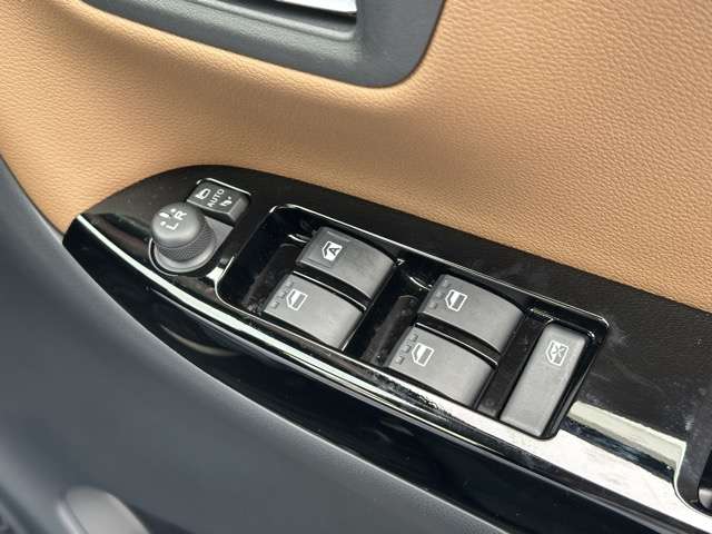 トヨタ ピクシス　ジョイ　Ｆ Ｆ ６６０ Ｇ ＳＡＩＩＩ プライムコレクション R3年 (東海) 99