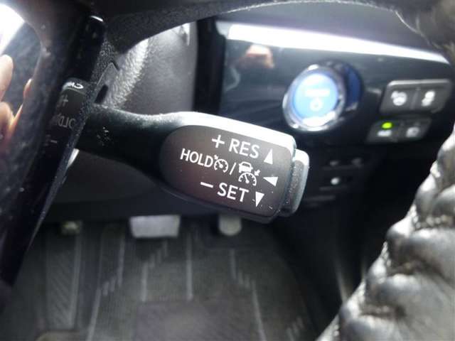 トヨタ プリウスＰＨＶ １．８ Ａ プレミアム H29年 (東北) 99