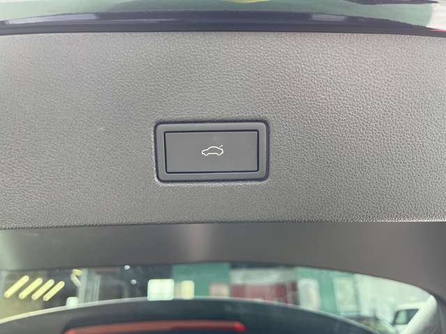 フォルクスワーゲン Ｔ－ＲＯＣ ＴＳＩ スタイル R5年 (東海) 99