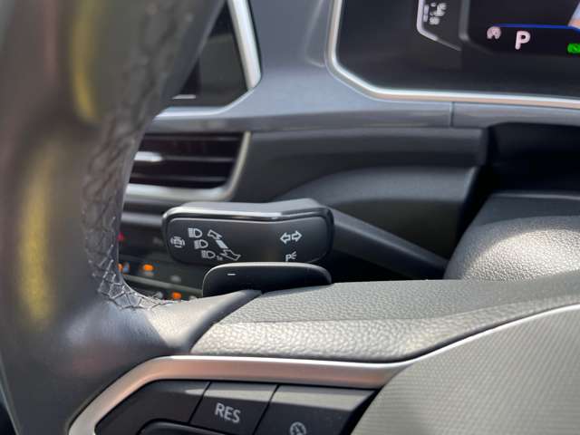 フォルクスワーゲン Ｔ－ＲＯＣ ＴＳＩ スタイル R5年 (東海) 99