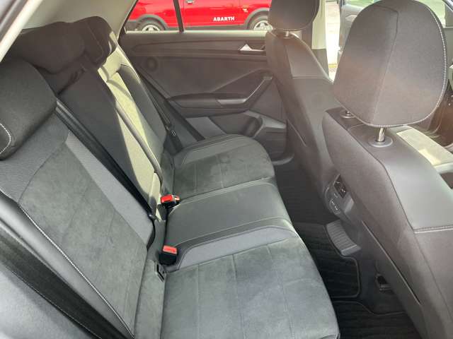 フォルクスワーゲン Ｔ－ＲＯＣ ＴＳＩ スタイル R5年 (東海) 99