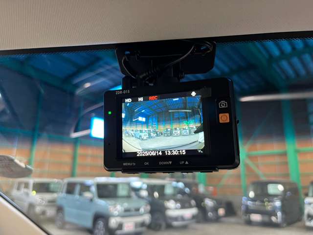 ホンダ オデッセイ ２．４ アブソルート ４ＷＤ H26年 (北海道) 99